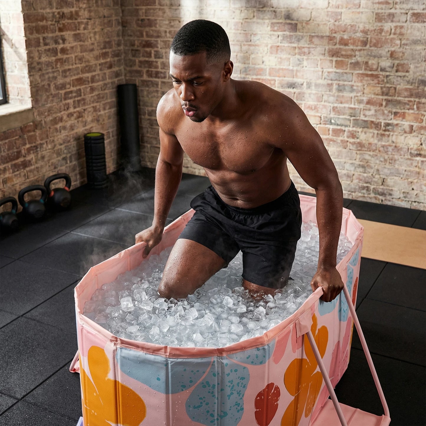 Foldable Ice Plunge Tub With Insulated Liner For Home Use