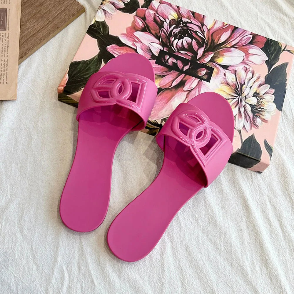 Women Casual Flat Slippers For Beach Non Slip Comfort