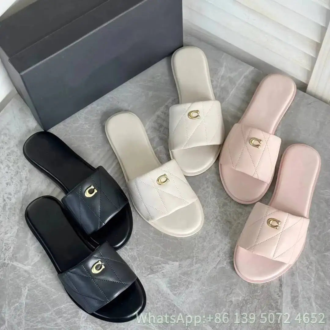 Versatile Men Flat Casual Slippers For Seaside Vacations
