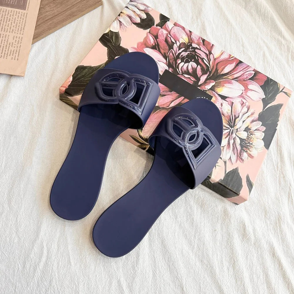 Women Casual Flat Slippers For Beach Non Slip Comfort