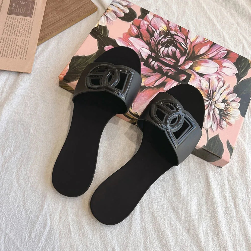 Women Casual Flat Slippers For Beach Non Slip Comfort